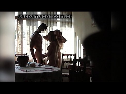 ❤️ جنسی دوست ایک دیو آدمی اور اس کے ساتھ ایک تھریسم کو مدعو کرتے ہیں۔ ❤️❌  ہم پر ur.pornoreino-com.ru ﹏