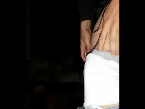 ❤️ میرے پڑوسی نے میری قرنطینہ کی دیوار پر چھلانگ لگا دی۔ ❤️❌ ہم پر ur.pornoreino-com.ru ﹏